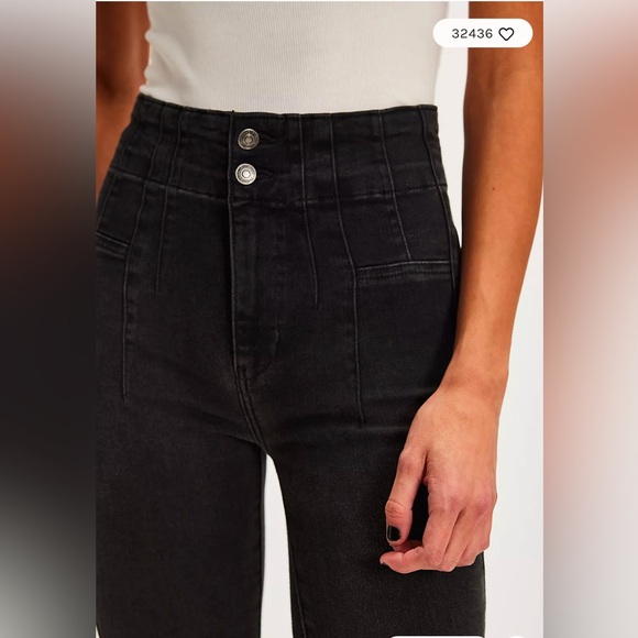 Free People Jayde Flare Jeans - Size 30 - Picture 4 of 6